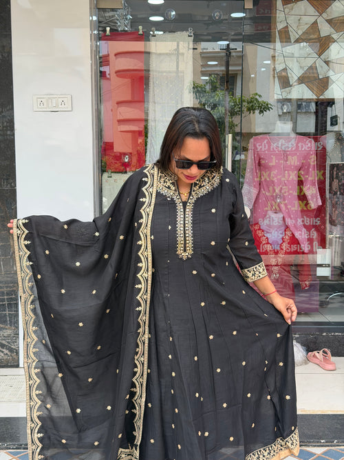 Black Anarkali